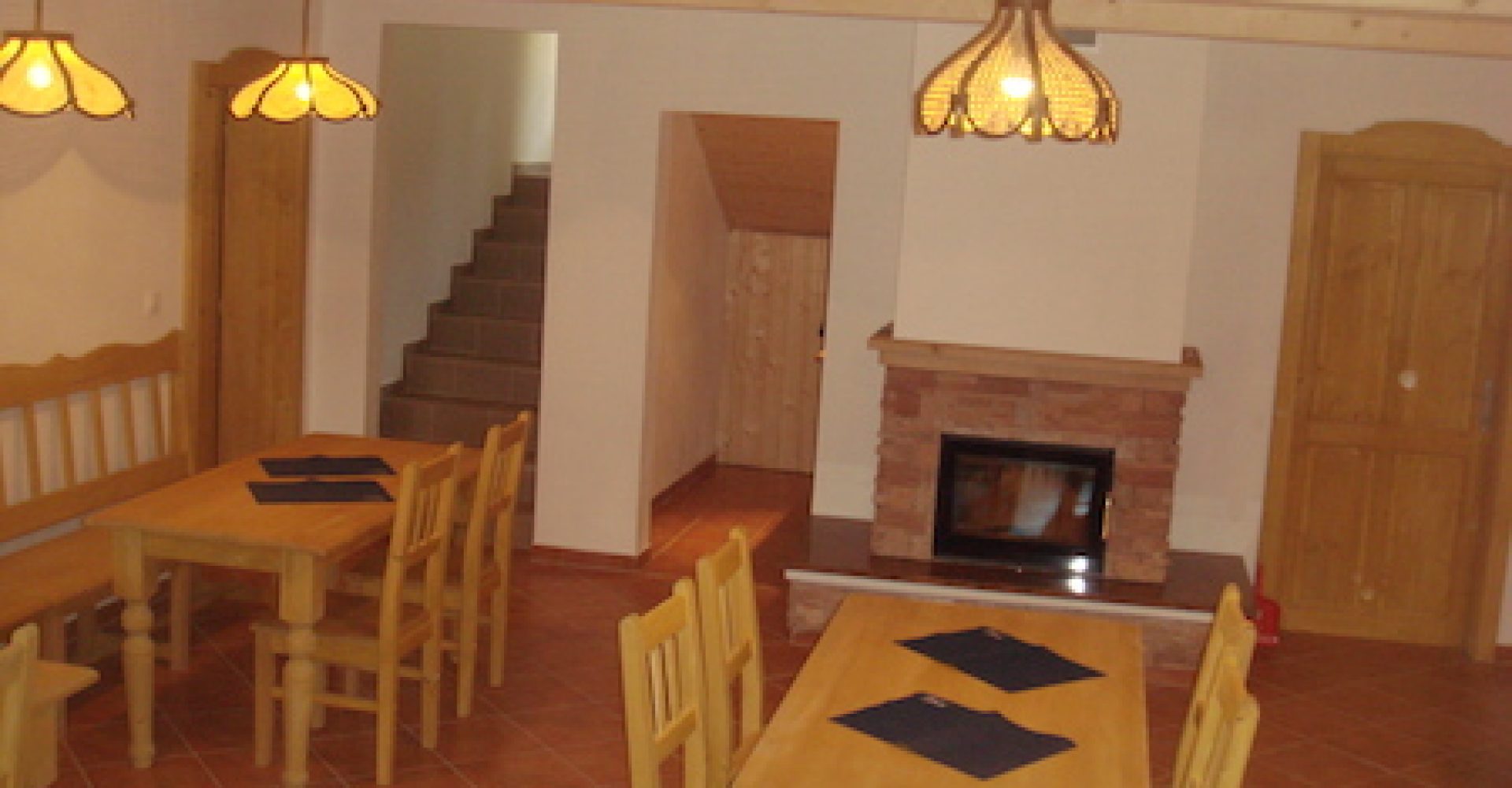B03_spolecenska_medium_5